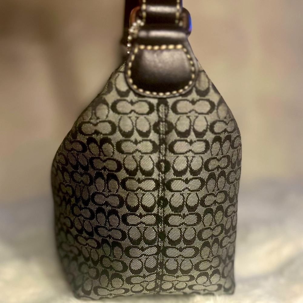 NWOT! Vintage Coach Signature “C” Mini Hobo Bag in Black/Grey - Picture 12 of 16